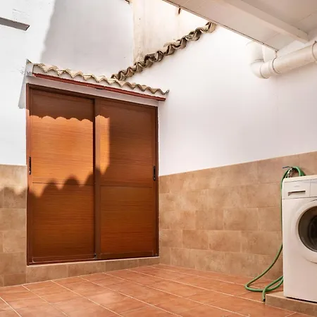 La Casa De Esparto