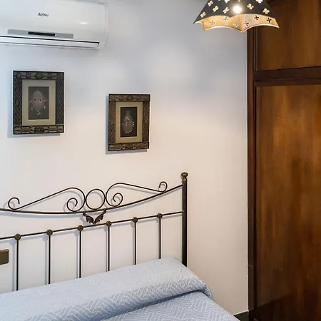 La Casa De Esparto *