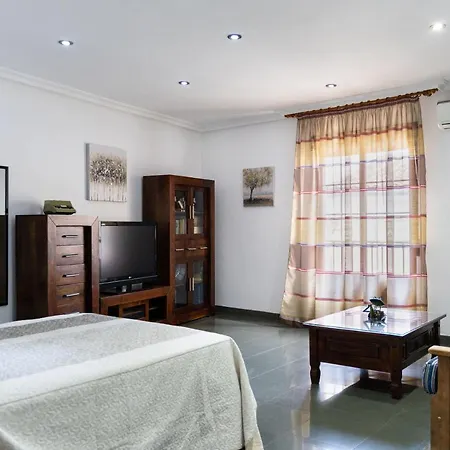 La Casa De Esparto *